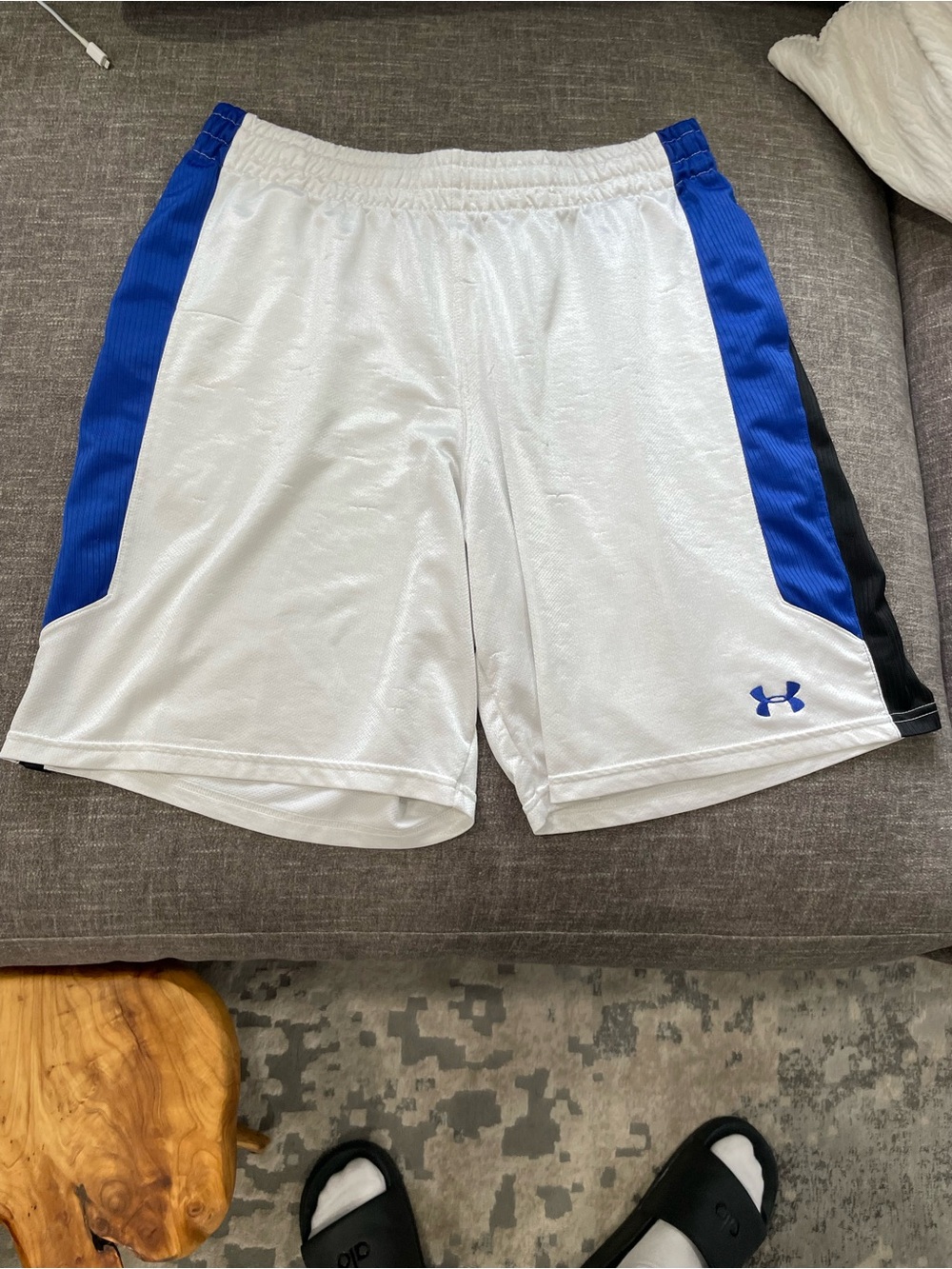 Under Armour Men’s White Athletic Shorts with Blue & Black
